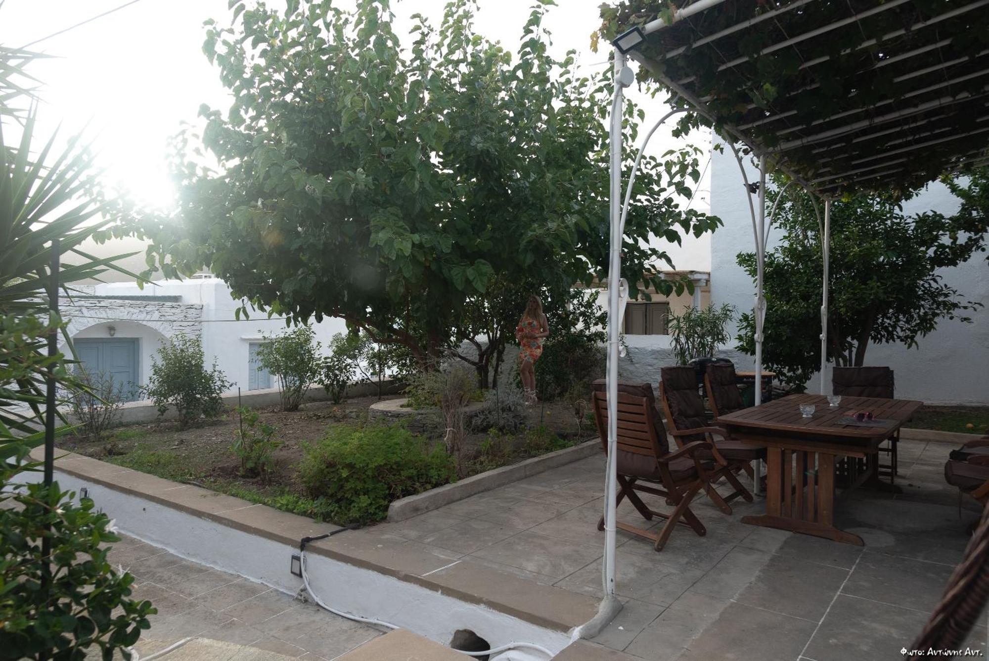 Villa Alexandra Exámbela Exterior foto